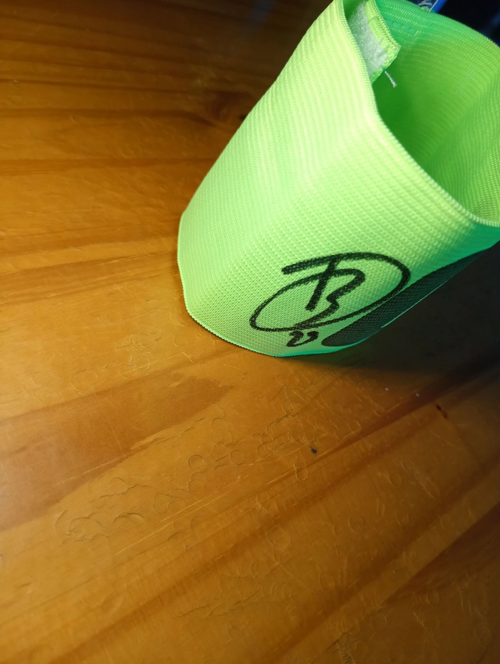 Bracelet capitaine Autographé Sporting – photo 5